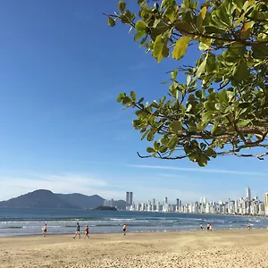 A 500m Da Praia, Ac E Vaga Balneário Camboriú